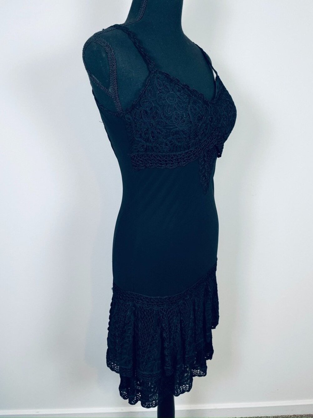 CACHE Vintage Black 100% Silk Slip dress, Size 8 - Picture 4 of 11